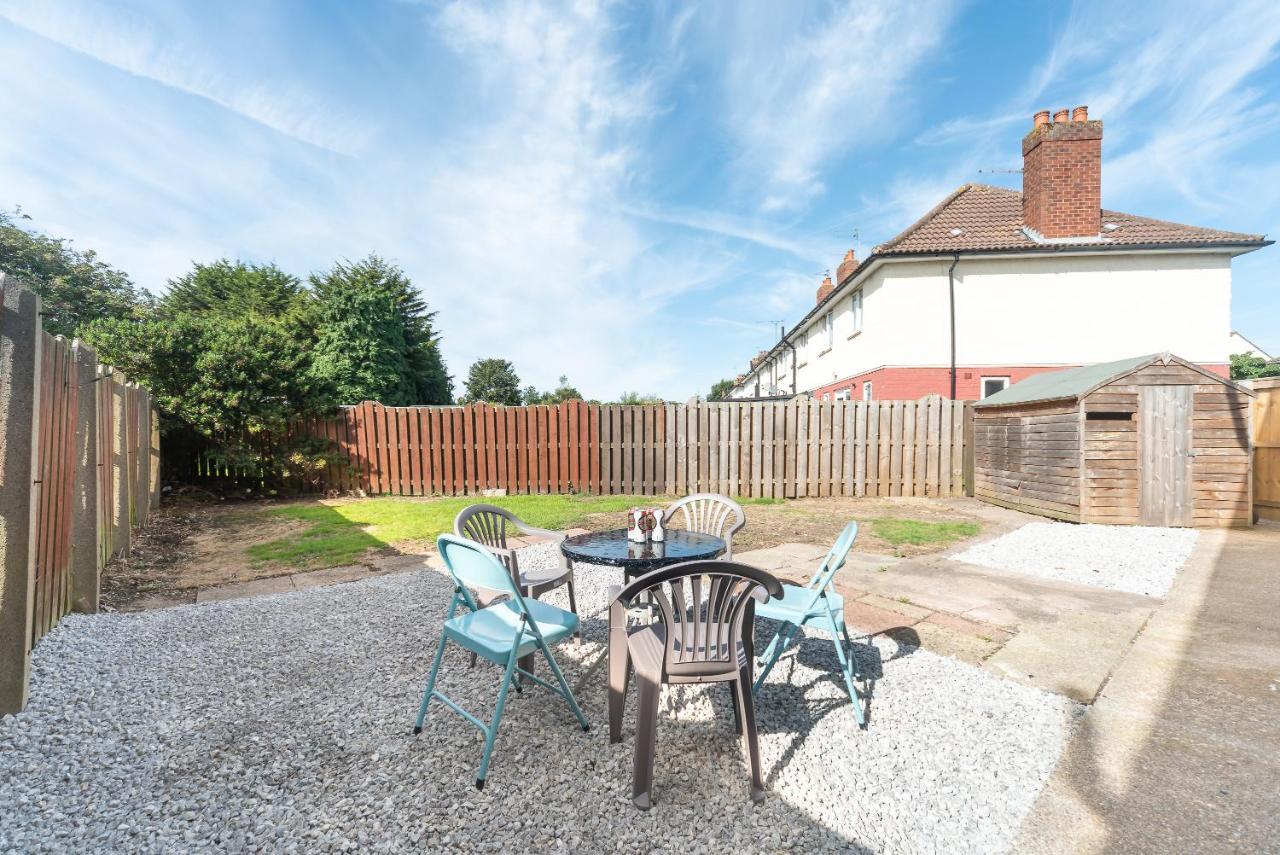 Aseda 4 Bedroom Private Parking, Game Zone -Pool Table, Garden Home Kingston upon Hull Exterior photo